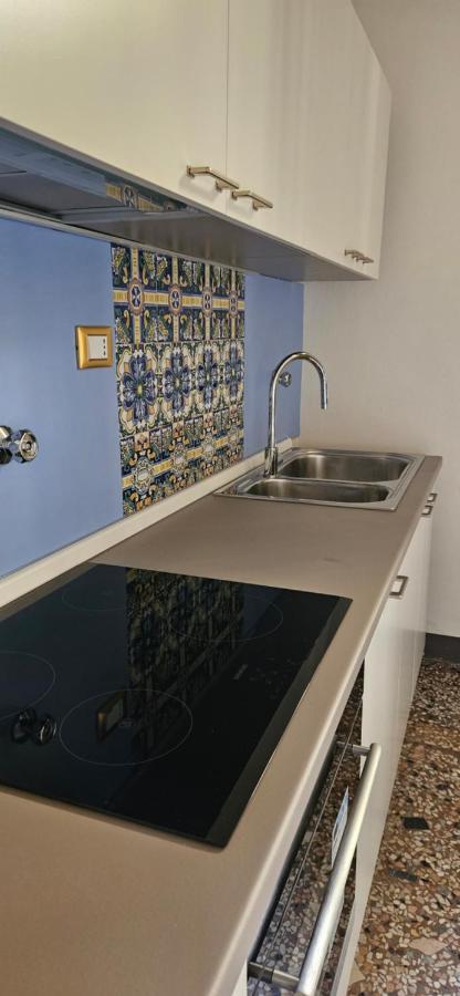 Residence Belle Arti 42 Bologna Bagian luar foto