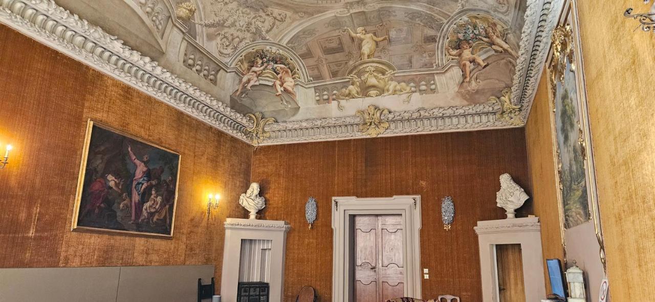 Residence Belle Arti 42 Bologna Bagian luar foto