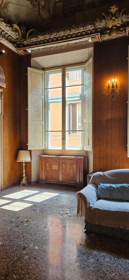 Residence Belle Arti 42 Bologna Bagian luar foto